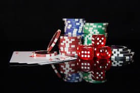 Kartu informasi VIP tersusun rapi